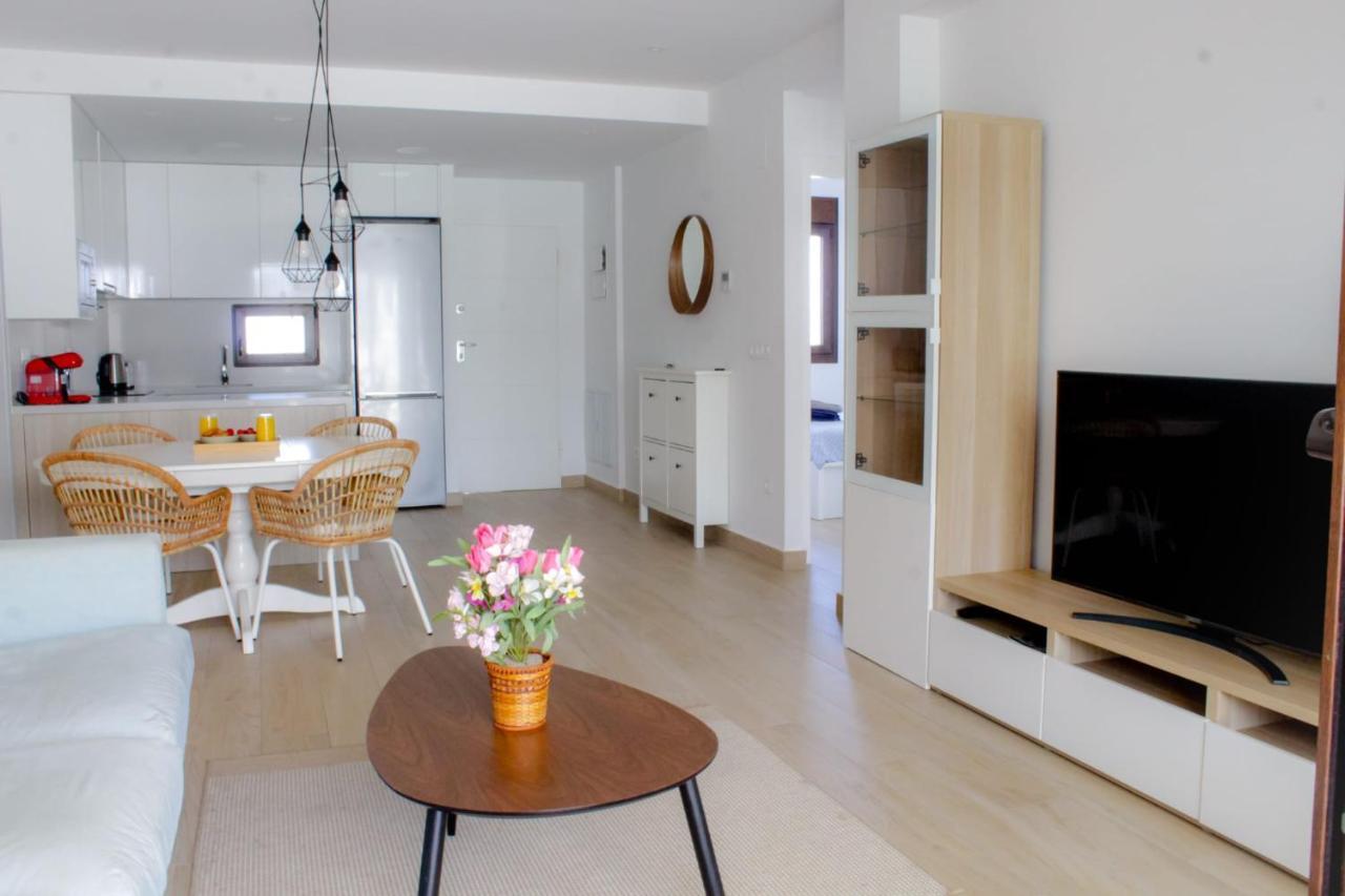 Beautiful Condo In Laguna Beach Resort Overlooking Laguna Rosa In Torrevieja With 2 Bedrooms And 2 Bathrooms 外观 照片